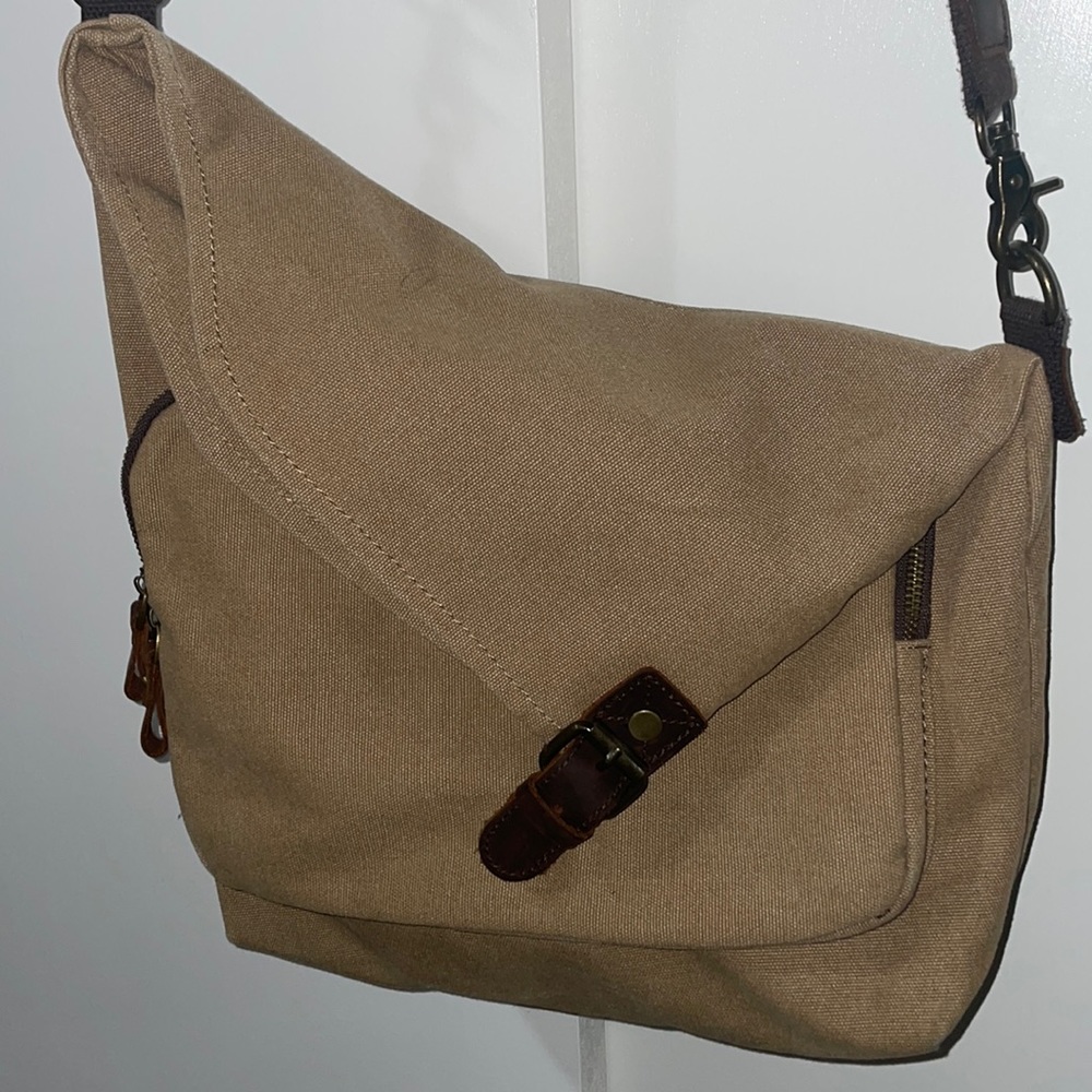 Women’s Boho Crossbody Messenger Bag Tan/Brown